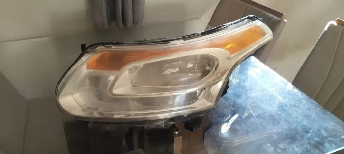 Farol c3 Picasso ou Aircross 