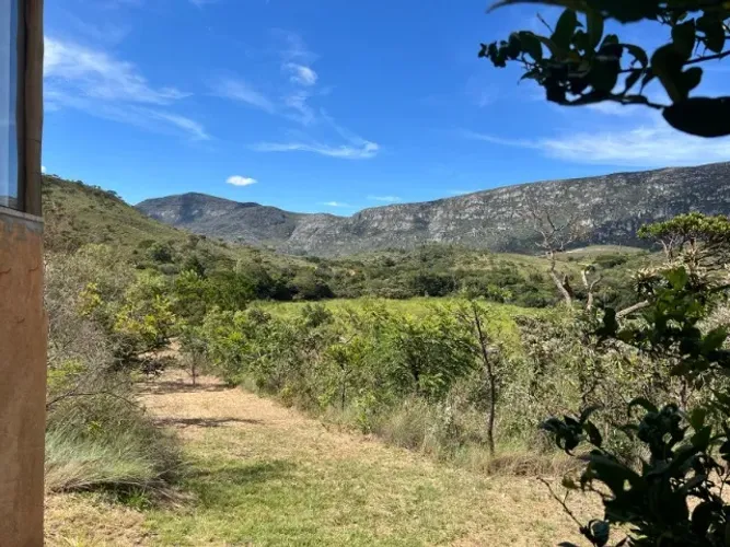 Terreno 25.000m², com casa, poço artesiano , na Lapinha da Serra,Serra do Cipo.