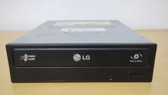 Gravador e Leitor de DVD LG (GSA-H55N) Interno IDE + Cabo