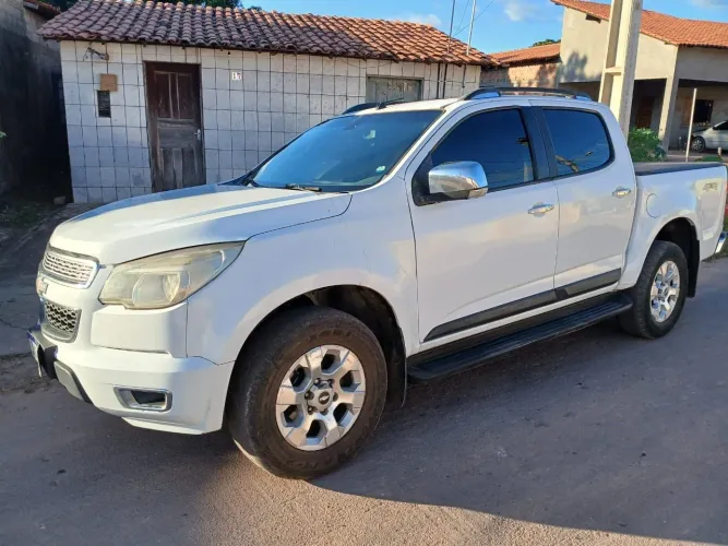 Chevrolet S10 Pick-up LTZ 2.8 TDI 4X4 CD Dies.aut 2013