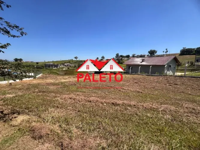 Terreno 1295 m² a venda na cidade de Porangaba Loteamento Flores Silvestres