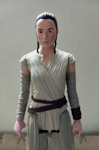 Boneca Rey Star Wars Hasbro