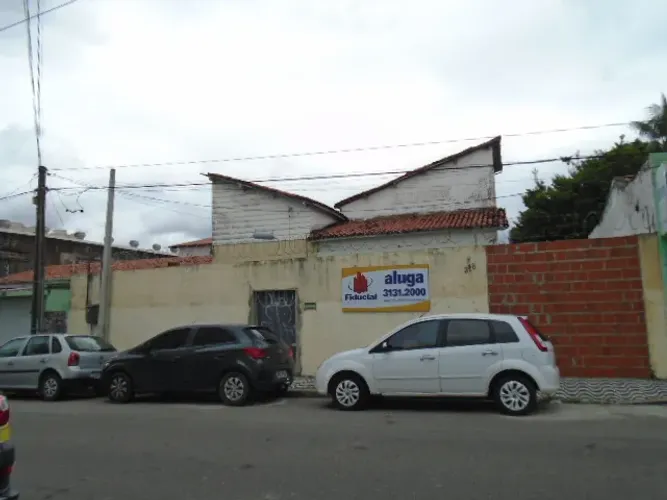 PRÉDIO COMERCIAL - RUA CONSELHEIRO TRISTÃO Nº 346 - Área coberta aproximadamente 308m², Te