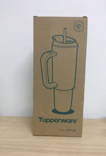 Tupperware Copo Big T c/ Canudo 1,1L - Azul (original) + Copo tipo Stanley 1,1L - Laranja