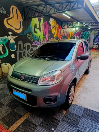 Fiat Uno Attractive 1.0 EVO Fire Flex 8V 5P 2015