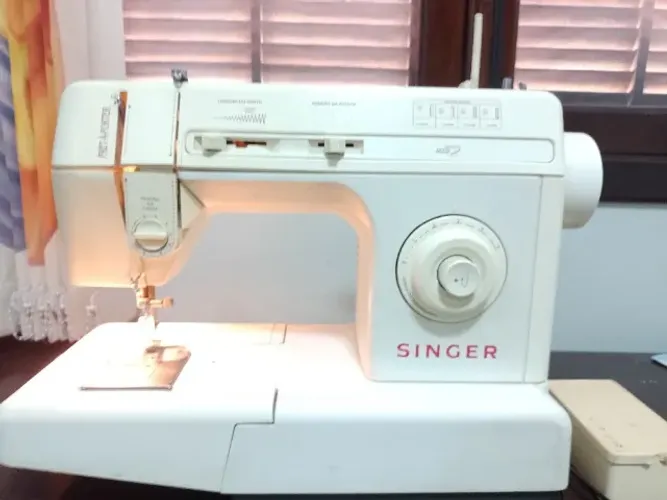 Máquina de costura Singer Pret a Porter 