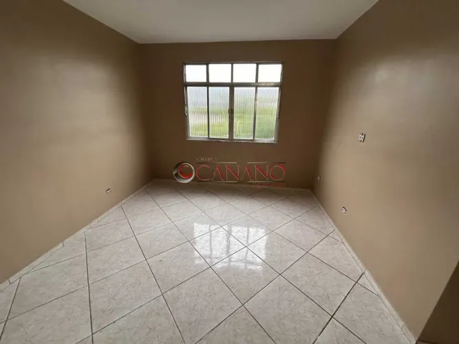 Apartamento : Padrão / Residencial / Tomás Coelho