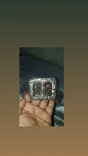 Cinto de brilhantes ,  ótimo  para o Carnaval 