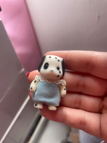 Bebê dalmata sylvanian families ler descrição