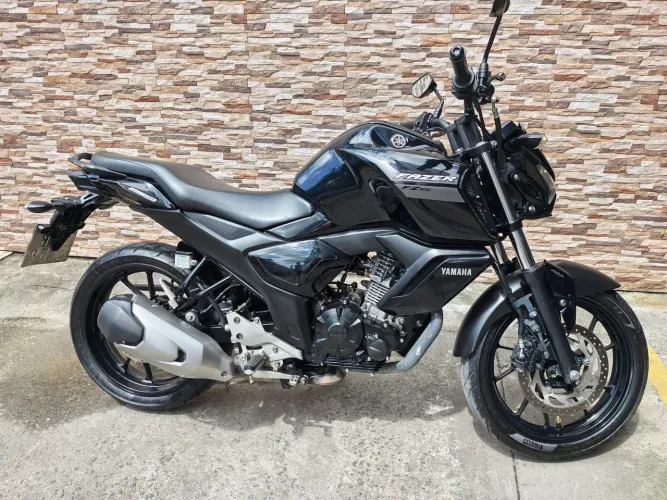 Fz15 150 super conservada aceito cartao 10x