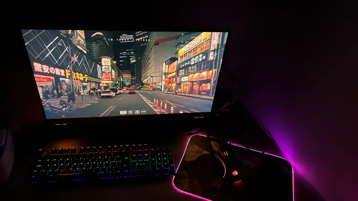 Monitor Primetek 25H2G 120Hz + Teclado + Mouse + Mousepad
