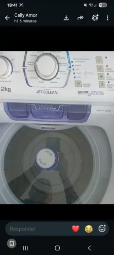 Maquina de lavar roupas