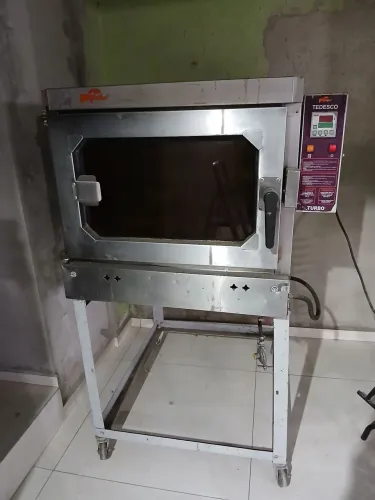 Vendo forno Turbo Tedesco com jato de água