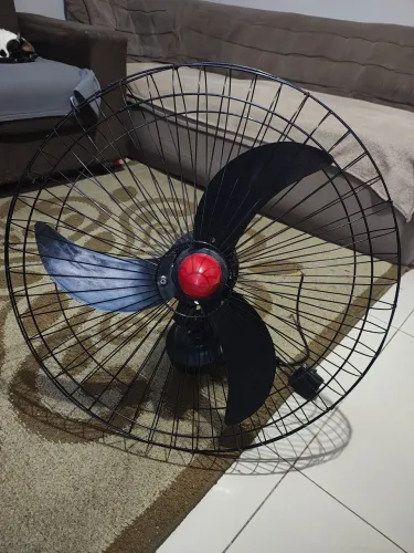 Ventilador de Parede Oscilante Goar V70 (70cm).