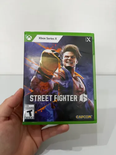Vendo Street Fighter 6 Xbox Séries X - Semi novo