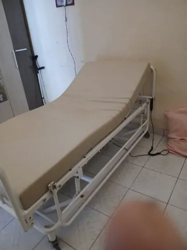 CAMA HOSPITALAR ELETRÔNICA