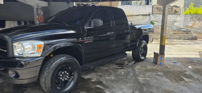 Dodge Ram 2500 H.duty 5.9 SLT 24V CD 4X4 Dies. 2006