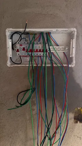 ELETRICISTA RESIDENCIAL