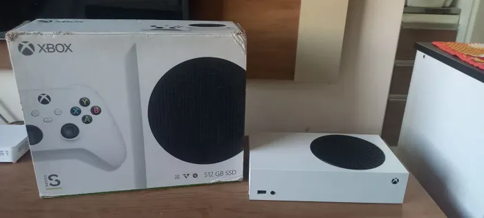Xbox Séries S na Caixa