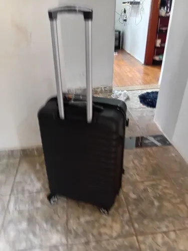 MALA 23 KG COM CADEADO LUXCEL ABS RÍGIDO 