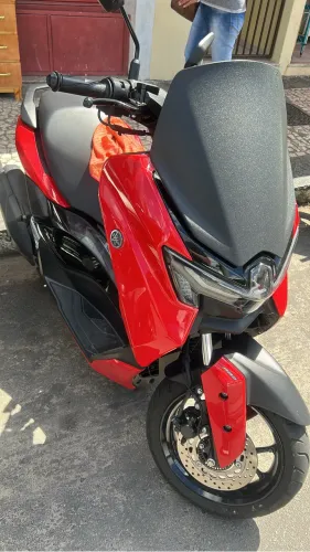NMAX IMPECÁVEL
