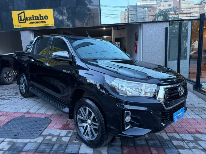 Toyota Hilux CD SRV 4X4 2.8 TDI Diesel Aut. 2019