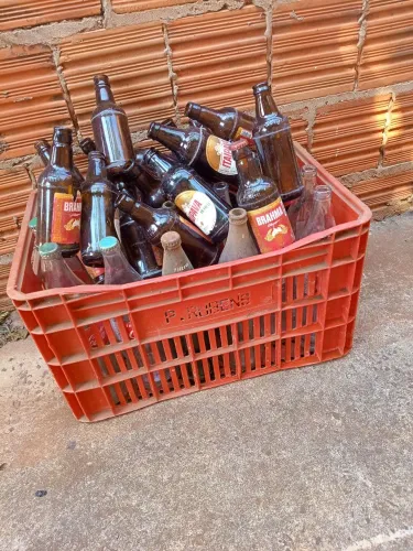 Engradado de coca e litrinhos