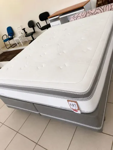 Cama Quenn