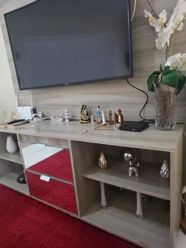 Móveis usados (painel de tv , rack , armário de cozinha , balcão)
