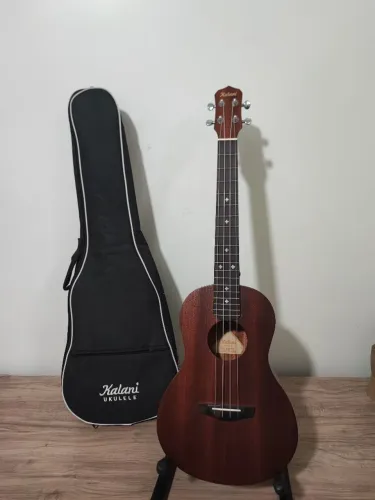 Ukulele barítono 