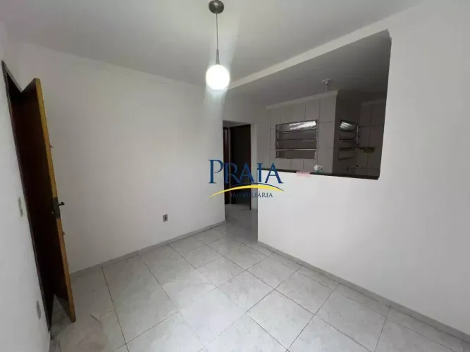 Apartamento com 2 Quartos para alugar, 45m² - Araçás