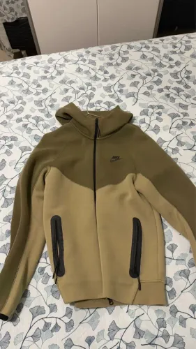 nike tech verde