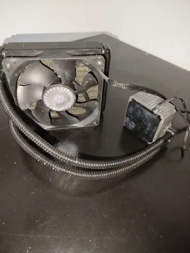 Water Cooler Cooler Master Seidon 120V 120mm - Funcionando Perfeitamente