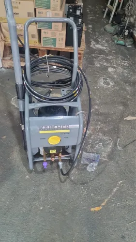 Lavadora de alta pressão HD 6/15 220V