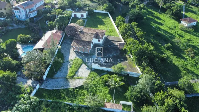 Perfeito para ponto comercial! Imóvel com 8.800 m² perto da Via Local em Gravatá