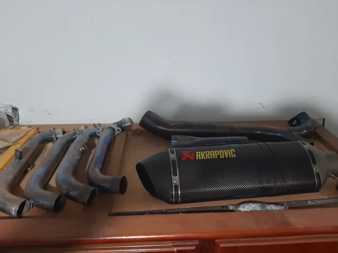 Akrapovic full Bm?w S1000rr - carbono 65mm