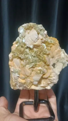 Mica estrela na matriz, na base de ferro.