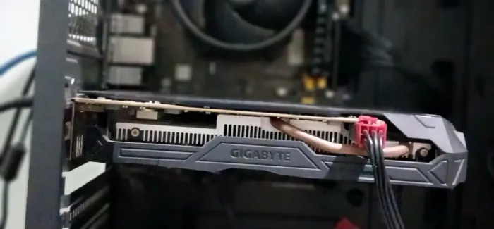 GTX 1060 5GB GIGABYTE