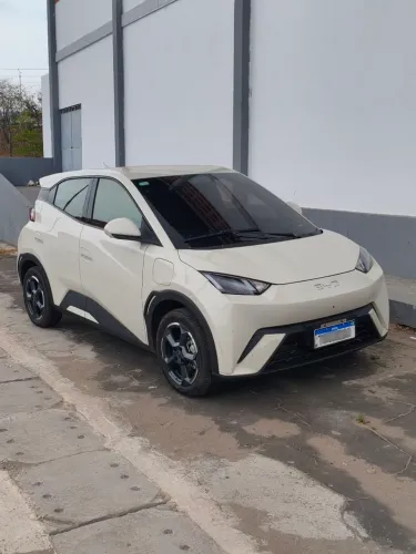 Aluguel de BYD Dolphin Mini elétrico<br>