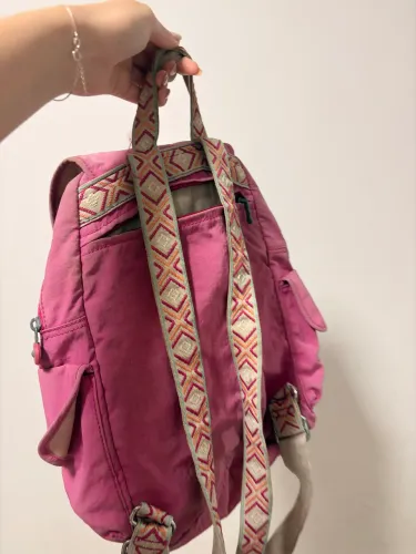 mochila kipling rosa
