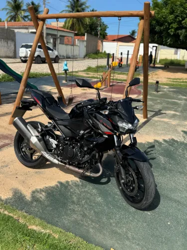 KAWASAKI Z400 2024