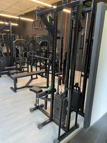 Pulley sem remada com 100kg