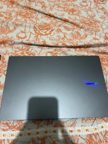 Samsung book 4