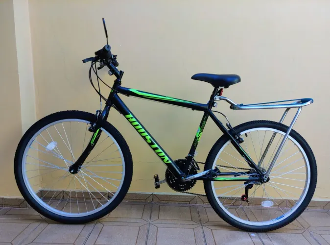 Bicicleta Houston Foxer Hammer aro 26 nova sem garantia.