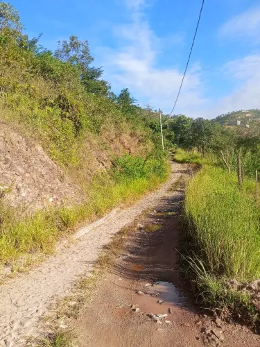 OPORTUNIDADE  LOTE À VENDA EM SABARÁ Vendo ou troco por moto.