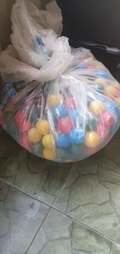 Bolinhas para piscina infantil 