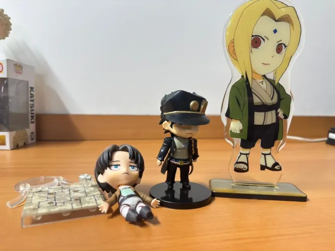 Figure Action Tsunade , Levi e Jotaro
