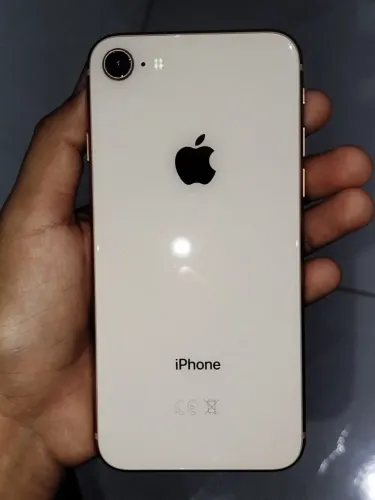 iPhone 8