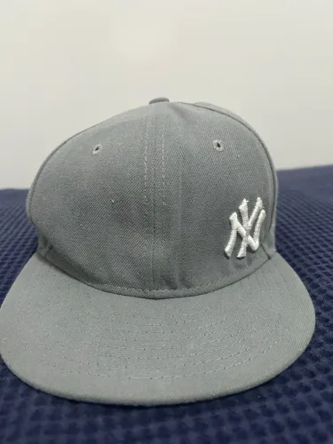 Boné NY 56,8cm