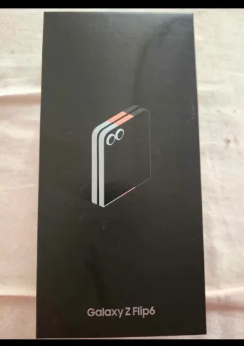 ? Samsung Galaxy Z Flip6 ? Preto | 512 GB